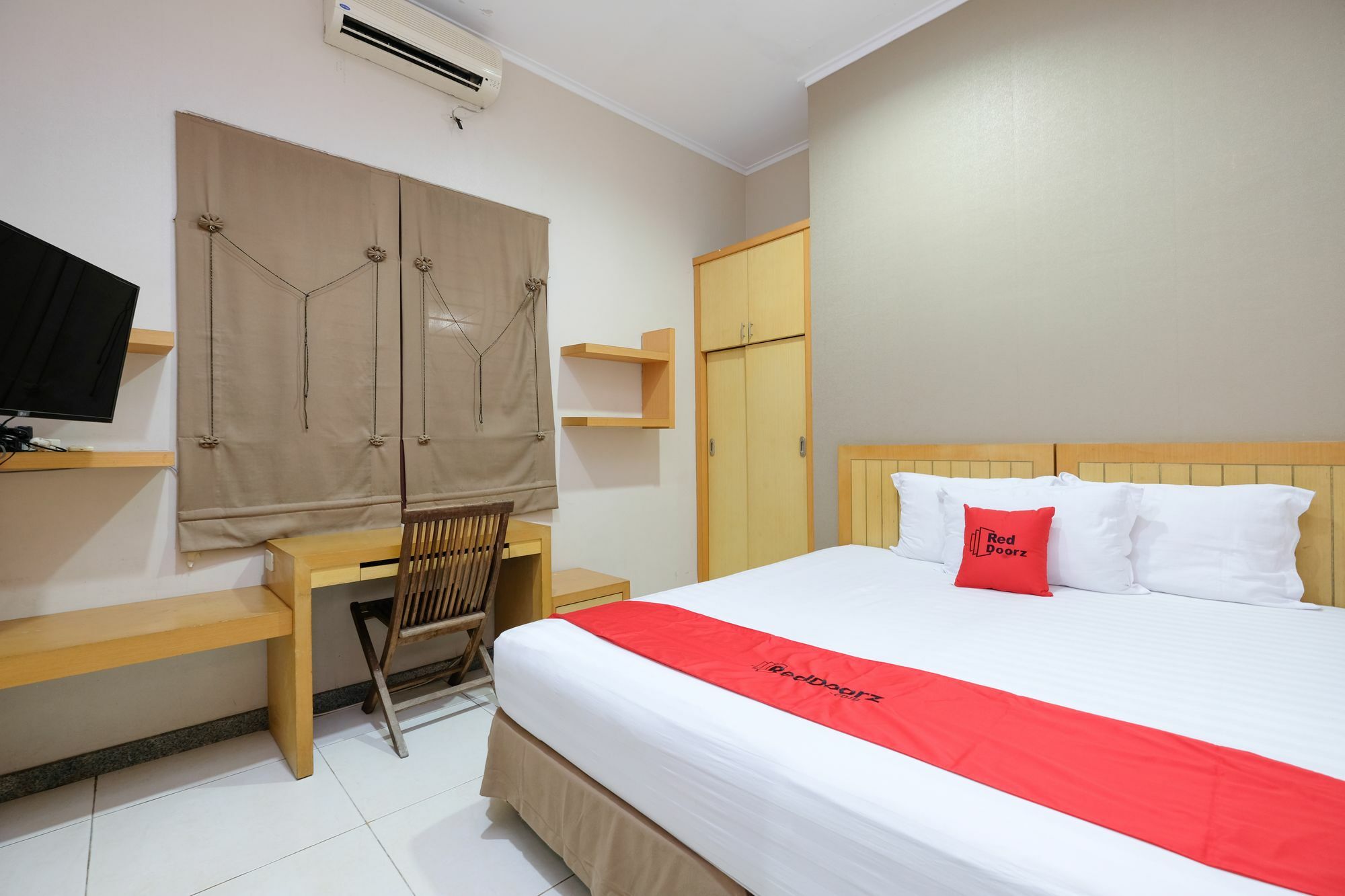 Reddoorz Plus Near Simpang Lima Semarang Dış mekan fotoğraf